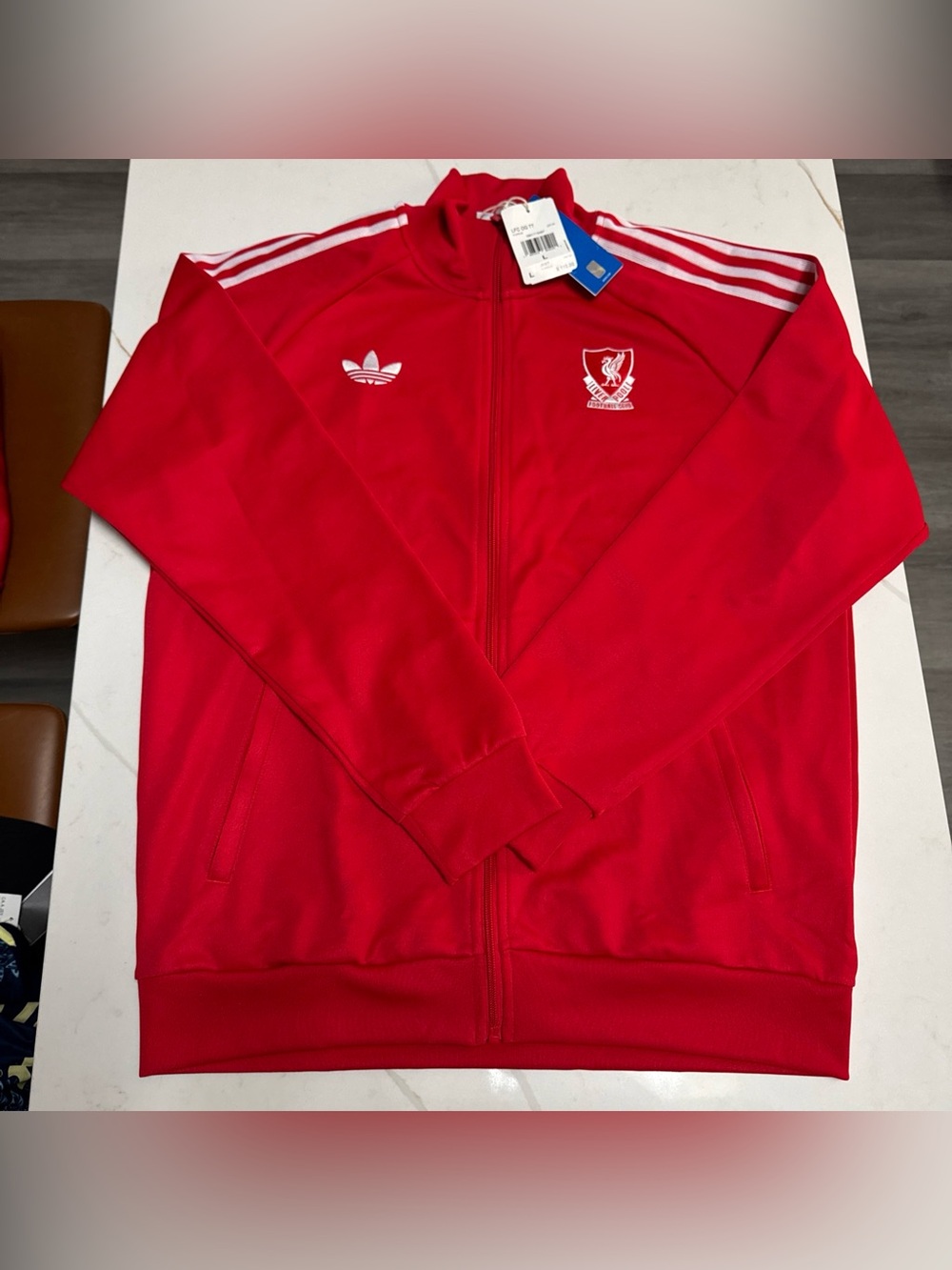Liverpool FC Adidas Jacket Mens Large Red EPL 2025 Warm Up Kit NWT